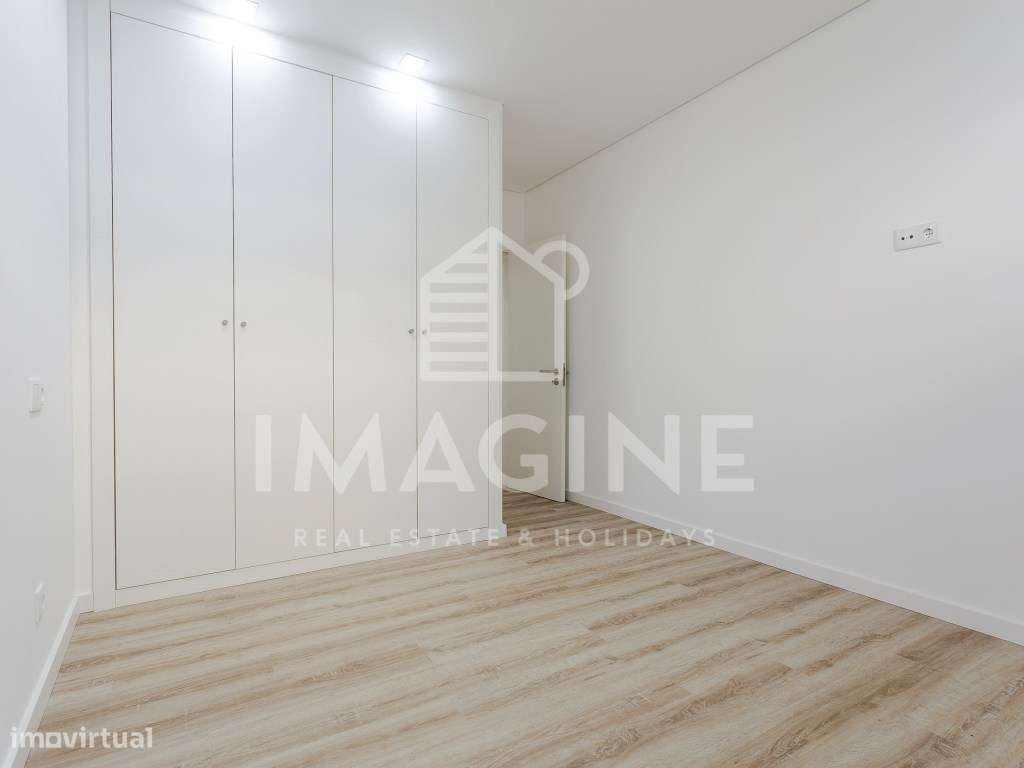 Apartamento T4 com terraço, churrasqueira e arrecadação - Bairro do...-29