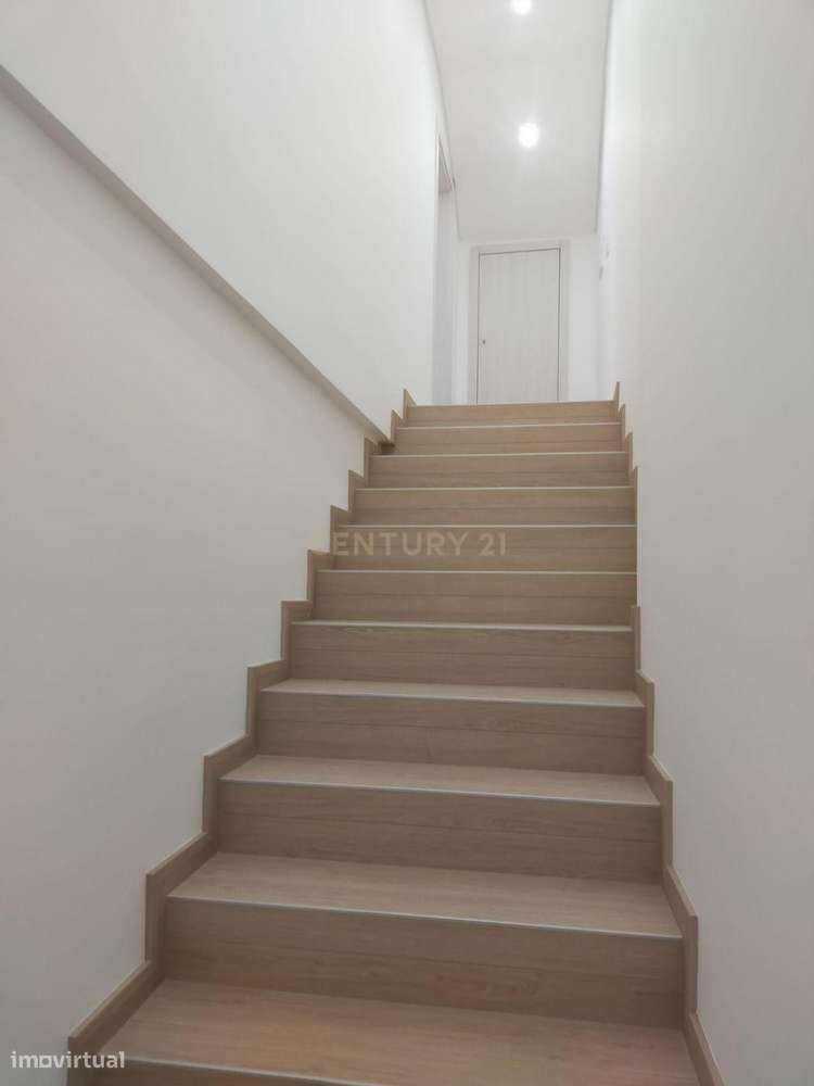 Moderna Moradia T2 em Loures - Oportunidade Única! - Grande imagem: 4/18