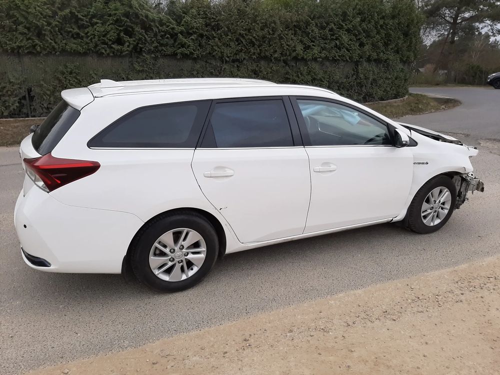 Toyota Auris II Hybrid 135 Comfort 2018
