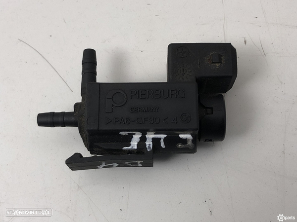 Válvula de controlo do vácuo Usado BMW 3 (E46) 320 d REF. 7.22341.00 MOTOR M47 2... - 2