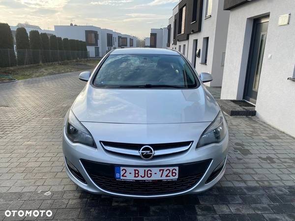 Opel Astra 1.7 CDTI DPF Cosmo - 18