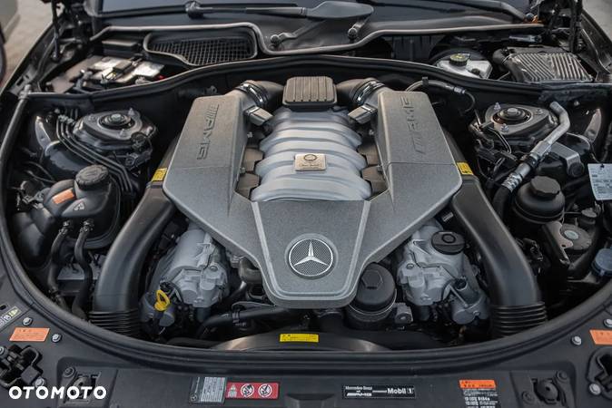 Mercedes-Benz CL 63 AMG 7G-TRONIC - 31