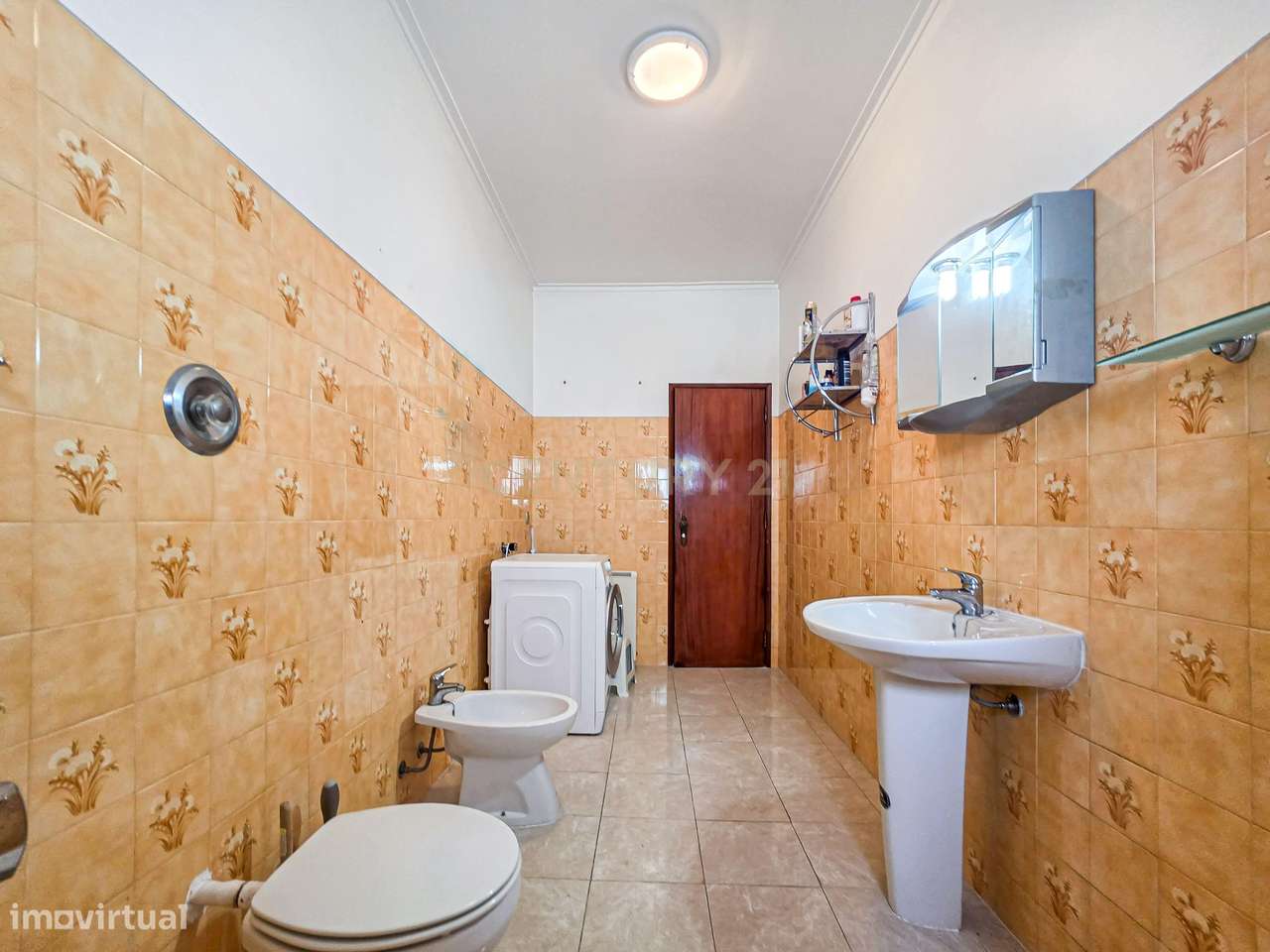 Moradia isolada + duas lojas comerciais na Quinta do Conde, Sesimbra-18