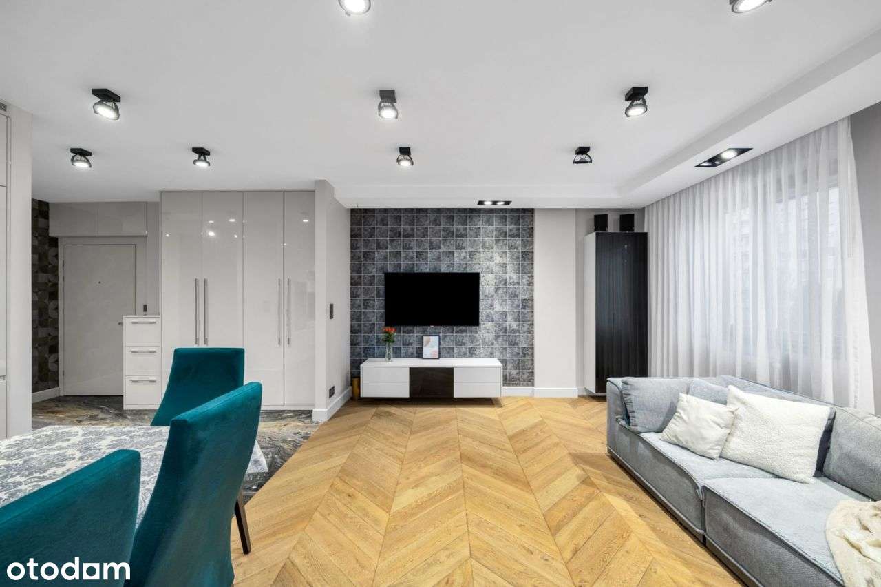 Wysoki standard | 3 pokoje z balkonem-3