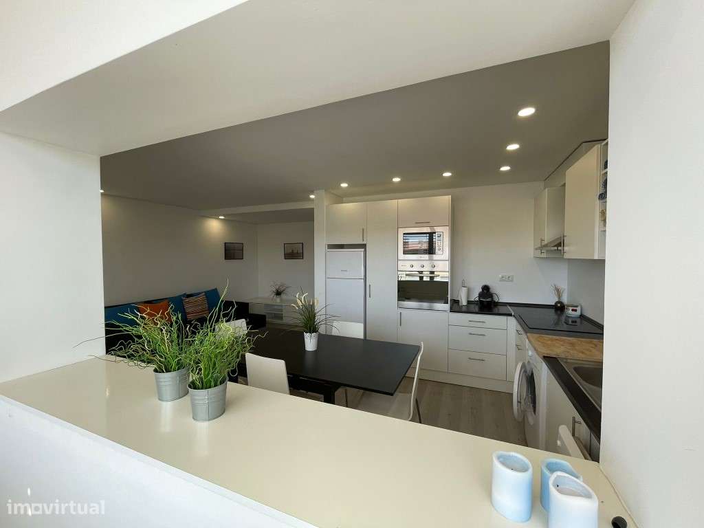 APARTAMENTO T2 - TORREIRA-19