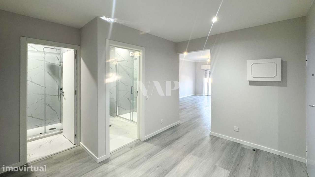 Apartamento T2 Renovado, a 900m da Praia de Quarteira - Grande imagem: 5/21