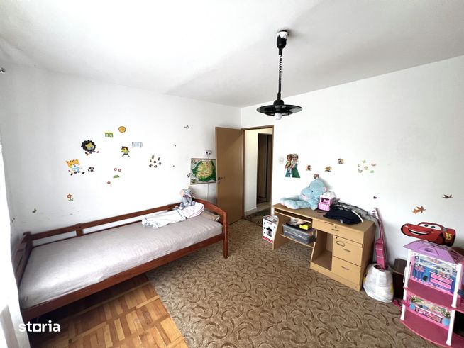 Apartament 2 camere - Decomandat - Micro 17-9