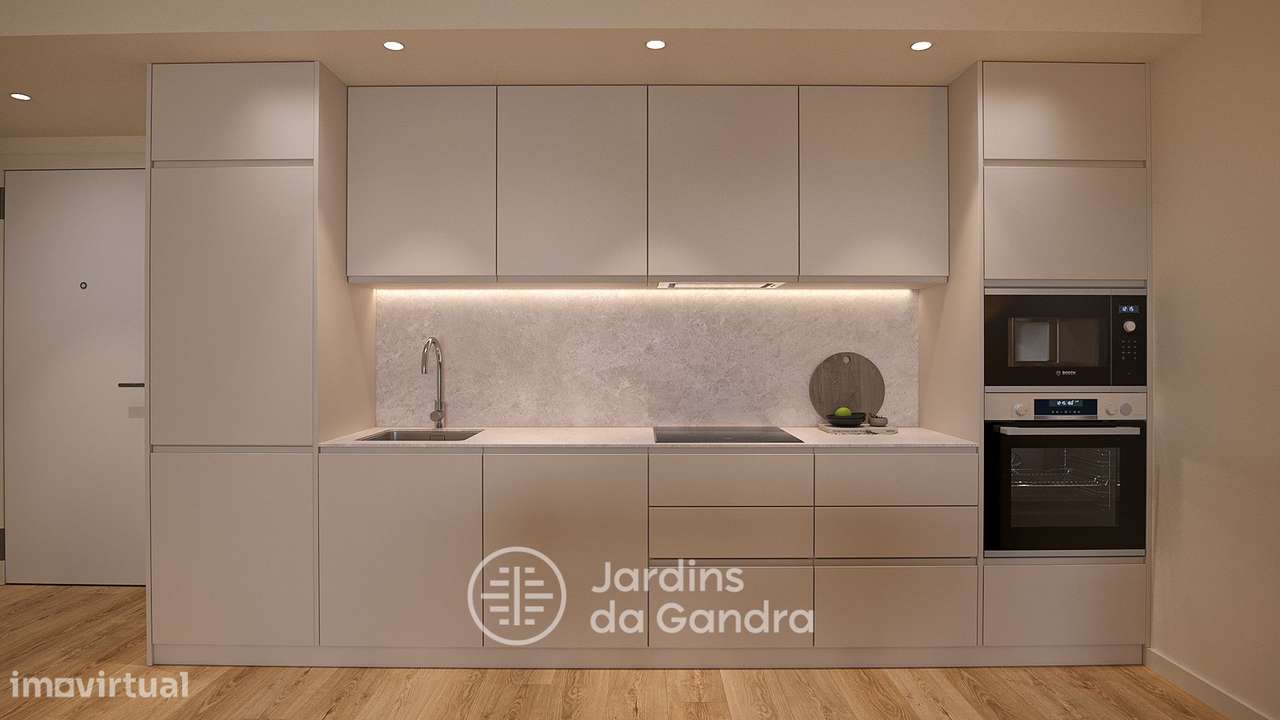 T2 em Gandra-Paredes | Boa localização (próximo A4/A41) e com jardim-11