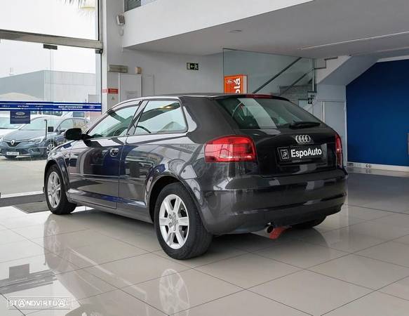 Audi A3 1.6 TDI Sport - 4