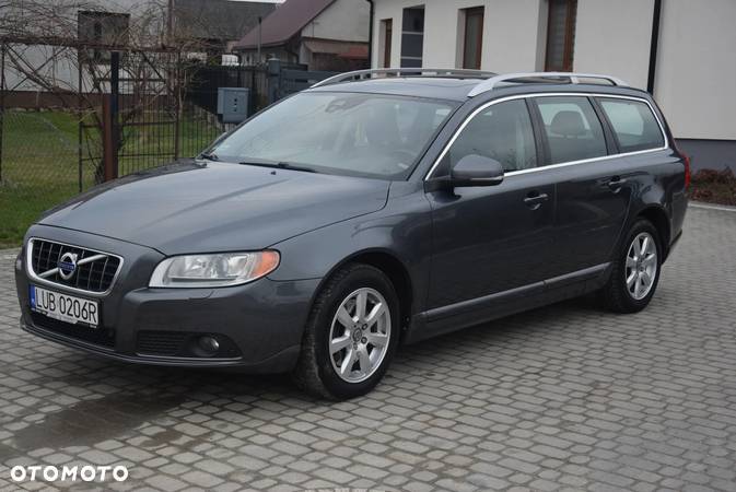 Volvo V70 - 3