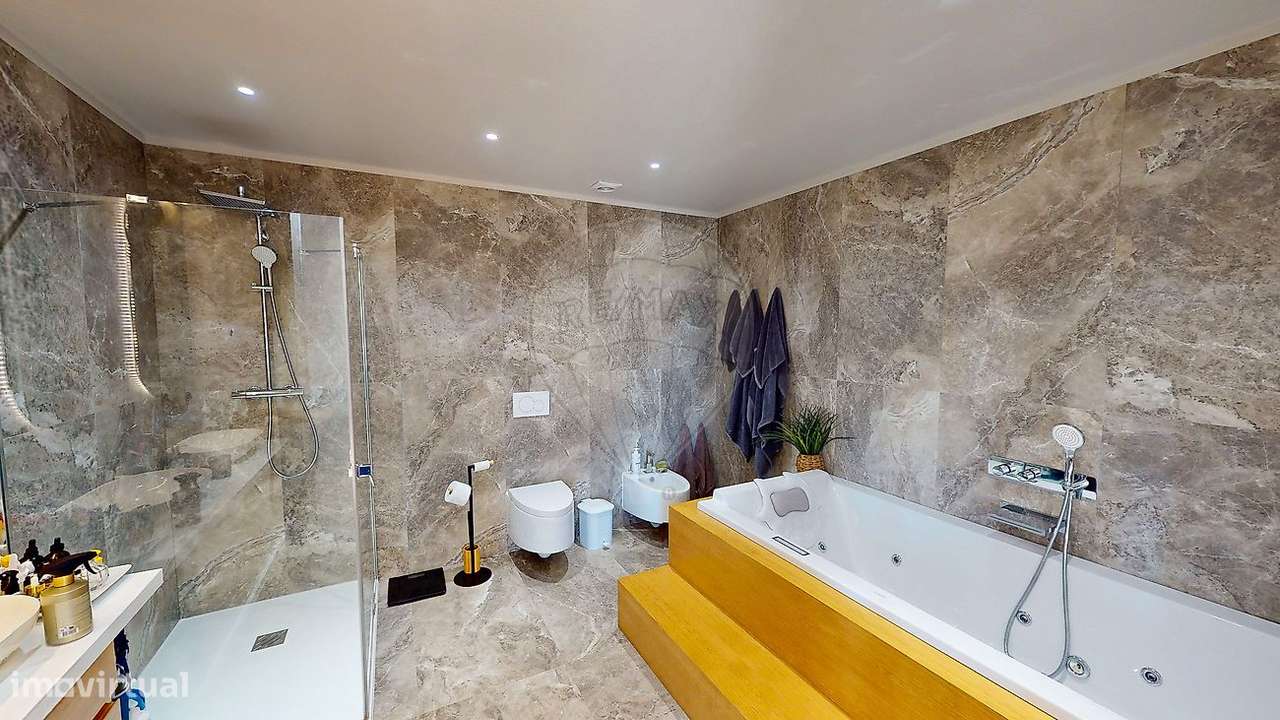 Moradia T4 para venda-30