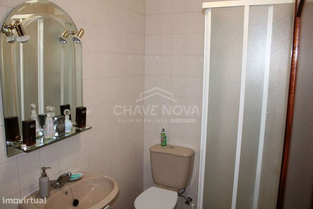 Moradia V4+Office, Pedroso, Jardim, Garagem, Próxima A29-19
