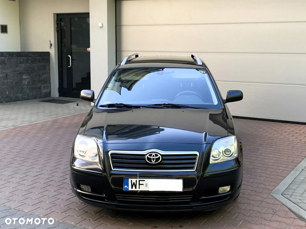 Toyota Avensis - 5