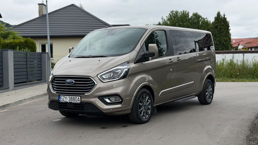 Ford Tourneo Custom 2.0 EcoBlue Hybrid L2 Titanium 2023