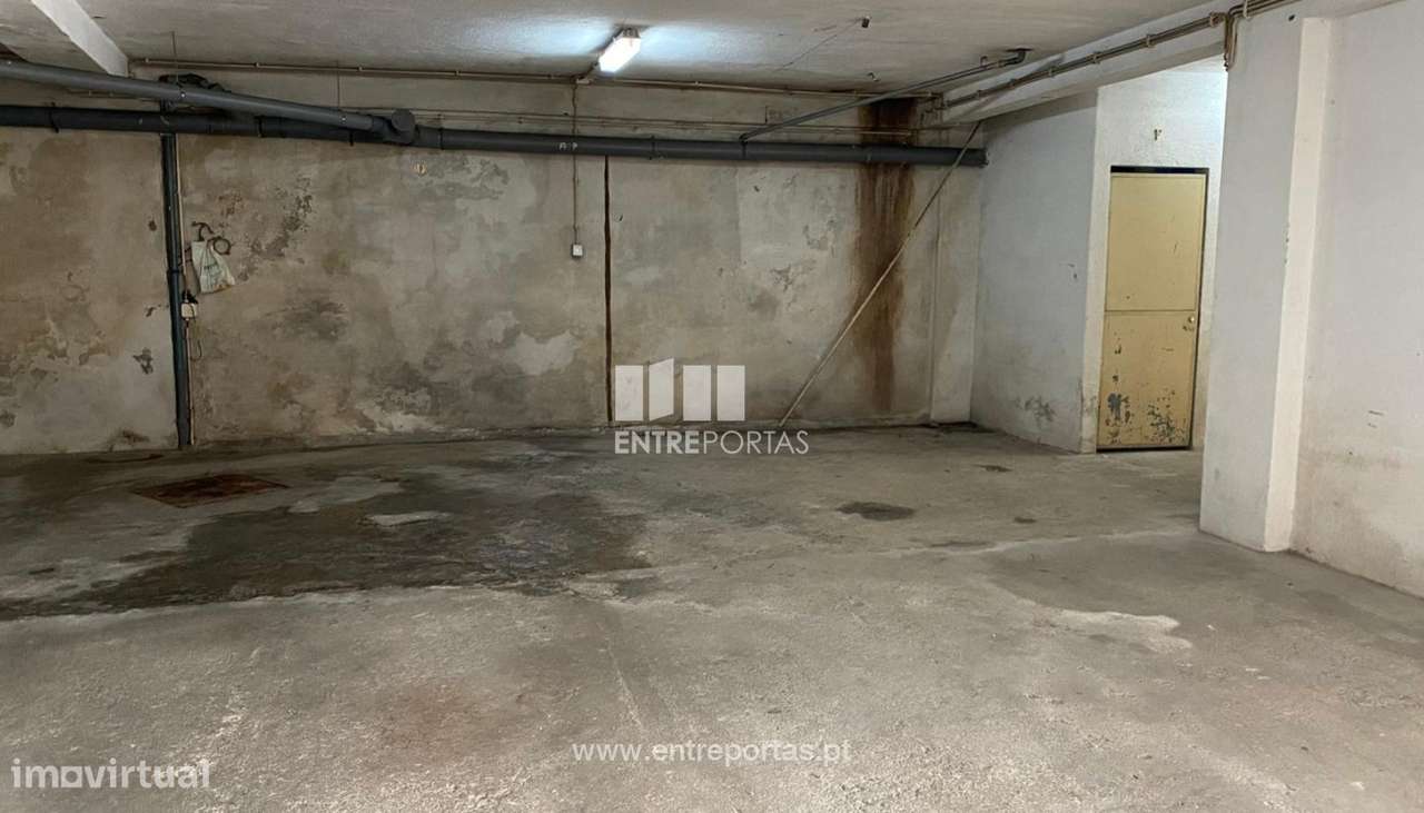 Venda de Lugar de Garagem em Aver o mar, Póvoa de Varzim - Grande imagem: 5/5