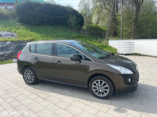 Peugeot 3008 1.6 HDi Premium - 5