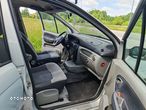 Renault Scenic - 12