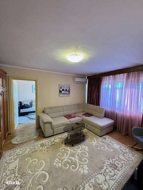 Apartament 3 camere de vanzare, ULTRACENTRAL,  str. Marasesti,  Bacau-3