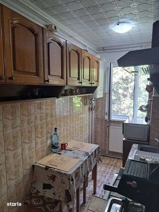 Dambu Pietros - Vanzare apartament 3 camere - Str. Petru Dobra - Imagine principală: 5/8