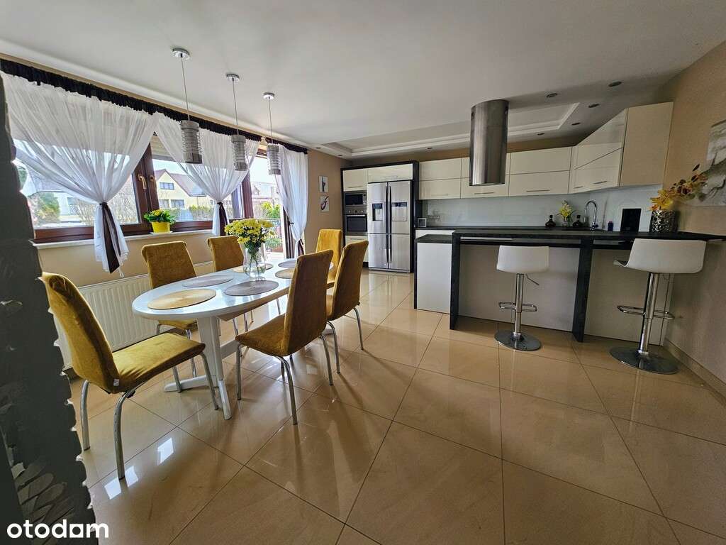 Na sprzedaż umeblowany dom/szereg Oława-3