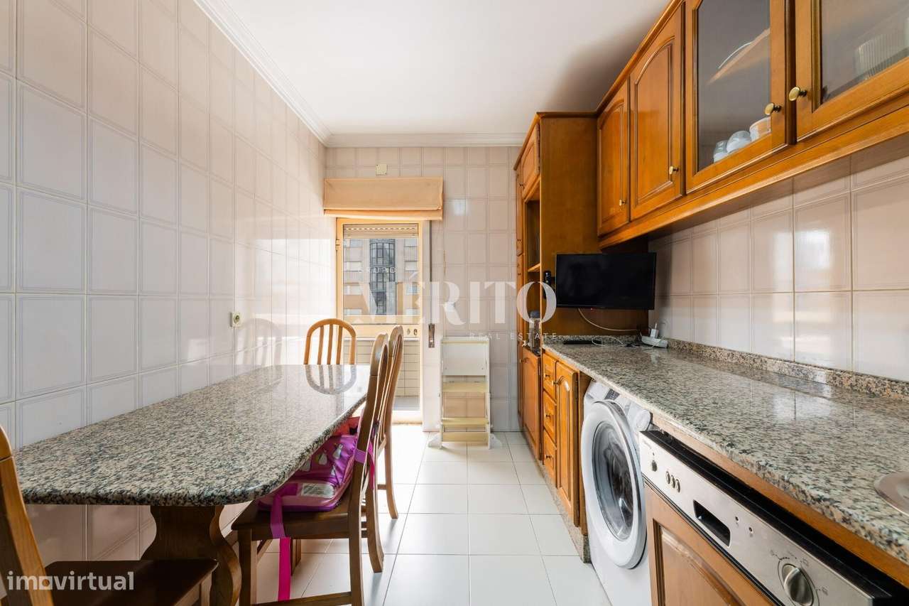 Apartamento T4 com garagem 2 carros-5