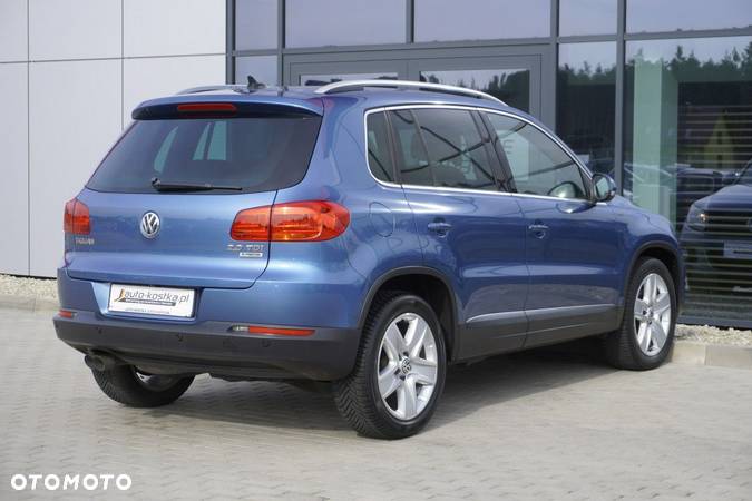 Volkswagen Tiguan 2.0 TDI DPF BlueMotion Technology Lounge Sport & Style - 8