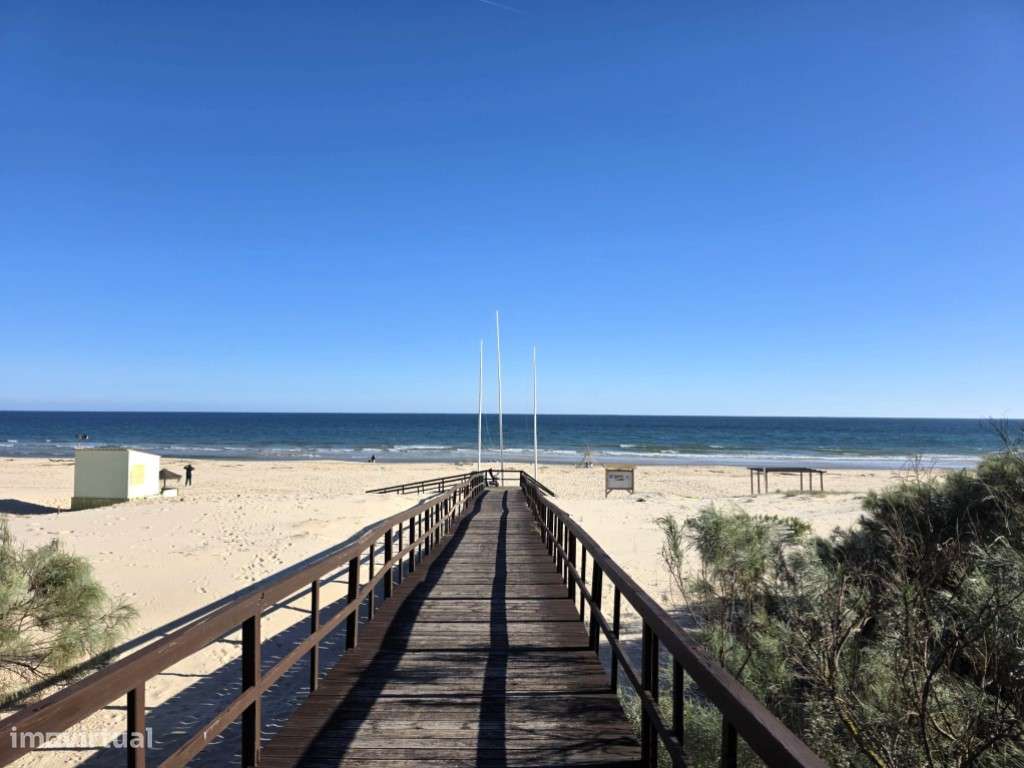 Vista Mar na Praia Verde | Moradia T2 a 3 min da praia com terraço - Grande imagem: 2/13