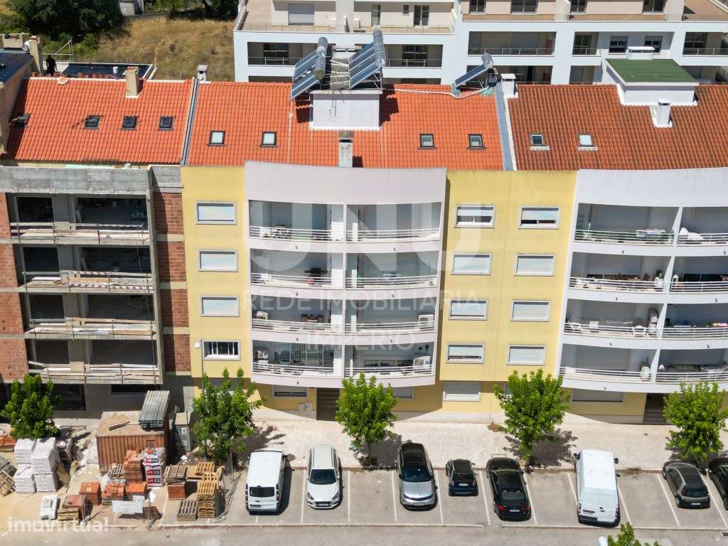 FANTÁSTICO APARTAMENTO T3 NO MONTIJO-18