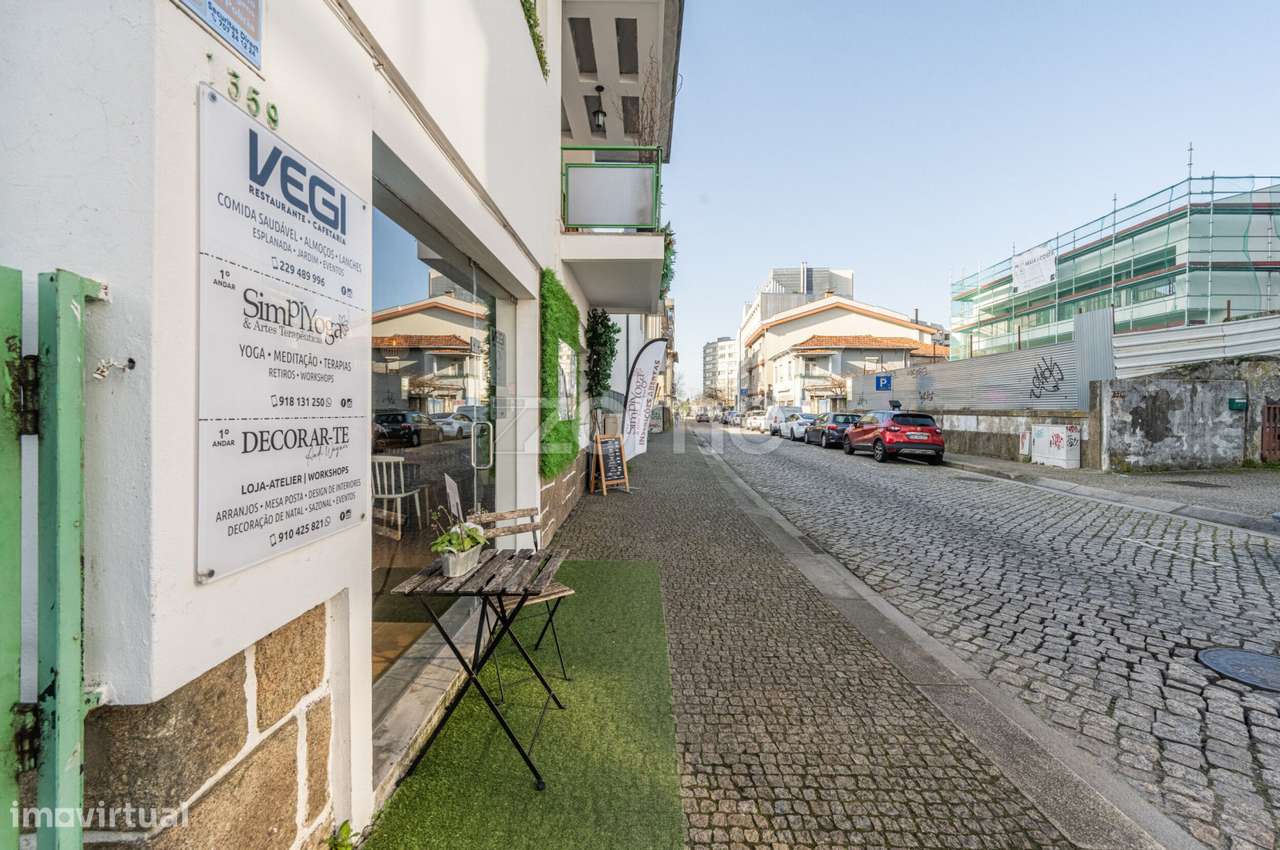 Trespasse de Restaurante Vegetariano com Jardim – Centro da Maia - Grande imagem: 3/38