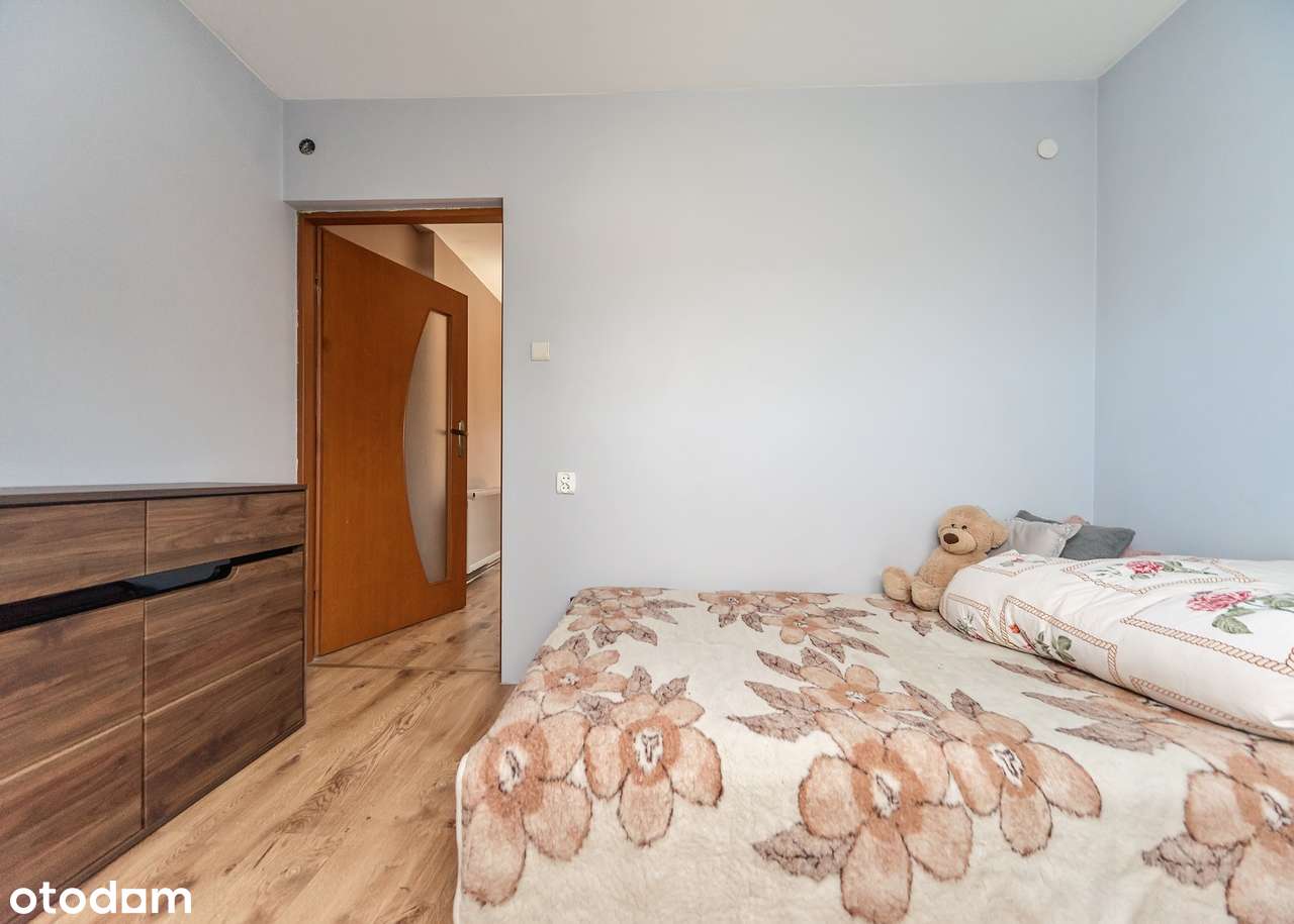 Dom na dużej działce w Bystrej, widoki na góry-14