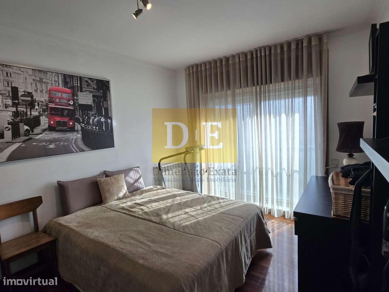 Lindo Apartamento T4 em 1ª Linha de Mar em Matosinhos Sul-16