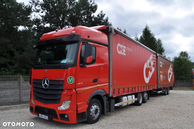 Mercedes-Benz 2545 Zestaw 2 x 7,75 Po serwisie bez retardera - 2