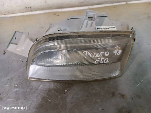 ÓTICA / FAROL FIAT PUNTO 176 95-99 - ESQUERDO - 2