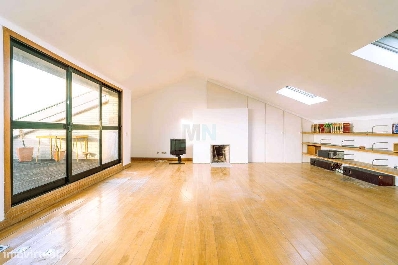 T4 Duplex com vistas panorâmicas zona de Celas-16