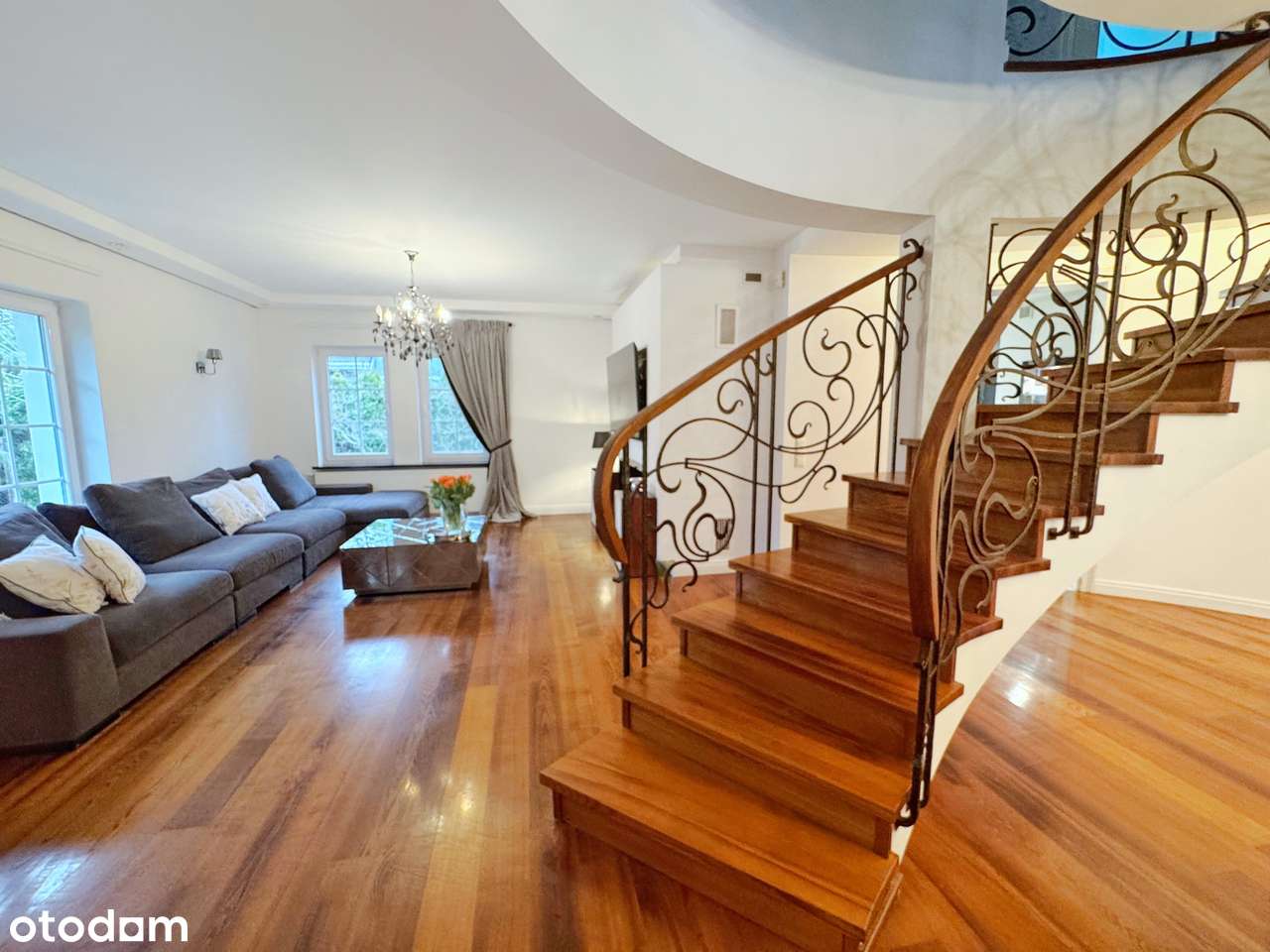 Wyjątkowy dom z prywatnym SPA – 228 m² luksusu w zielonej okolicy !!!-10