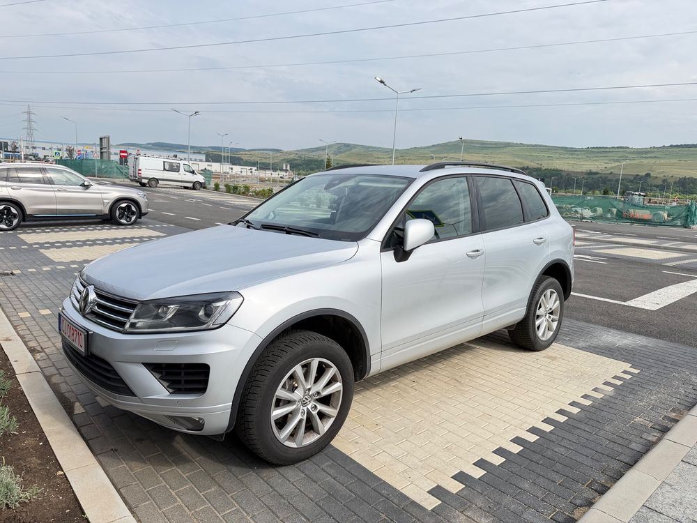 Volkswagen Touareg II [2010 - 2018] 3.0 V6 TDI SCR Blue Motion DPF Automatik Executive Edition 2015