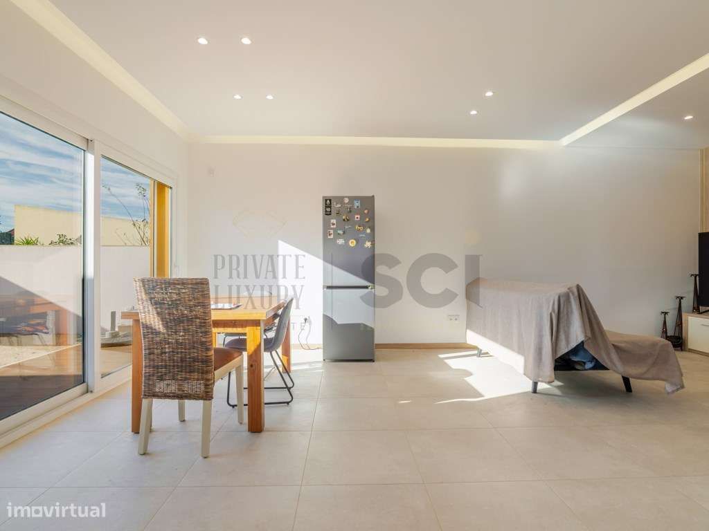 Moradia Térrea T3+1 NOVA com garagem em Alhos Vedros-11