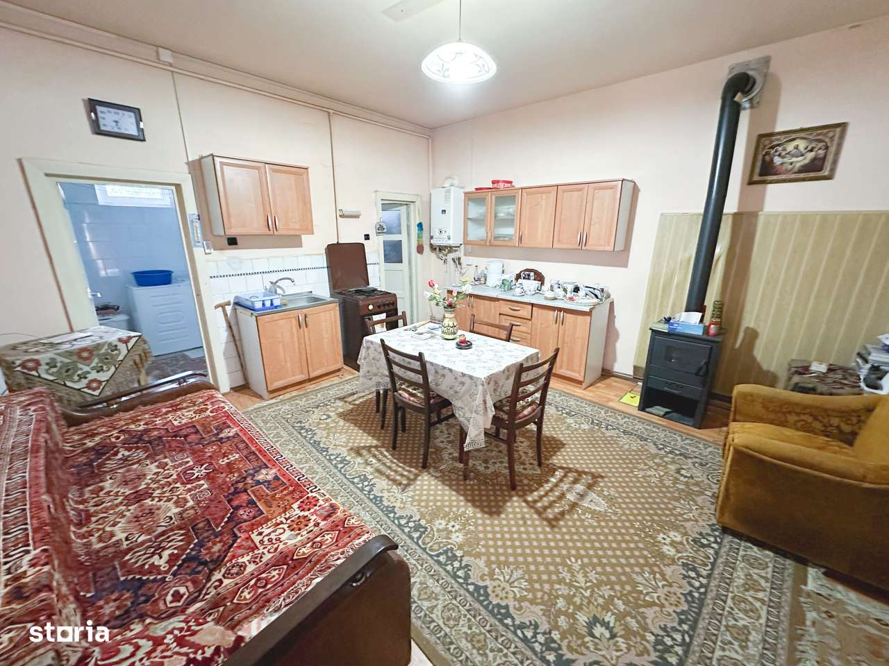 Casa DE VÂNZARE in Tarnaveni str Avram Iancu - Imagine principală: 5/18