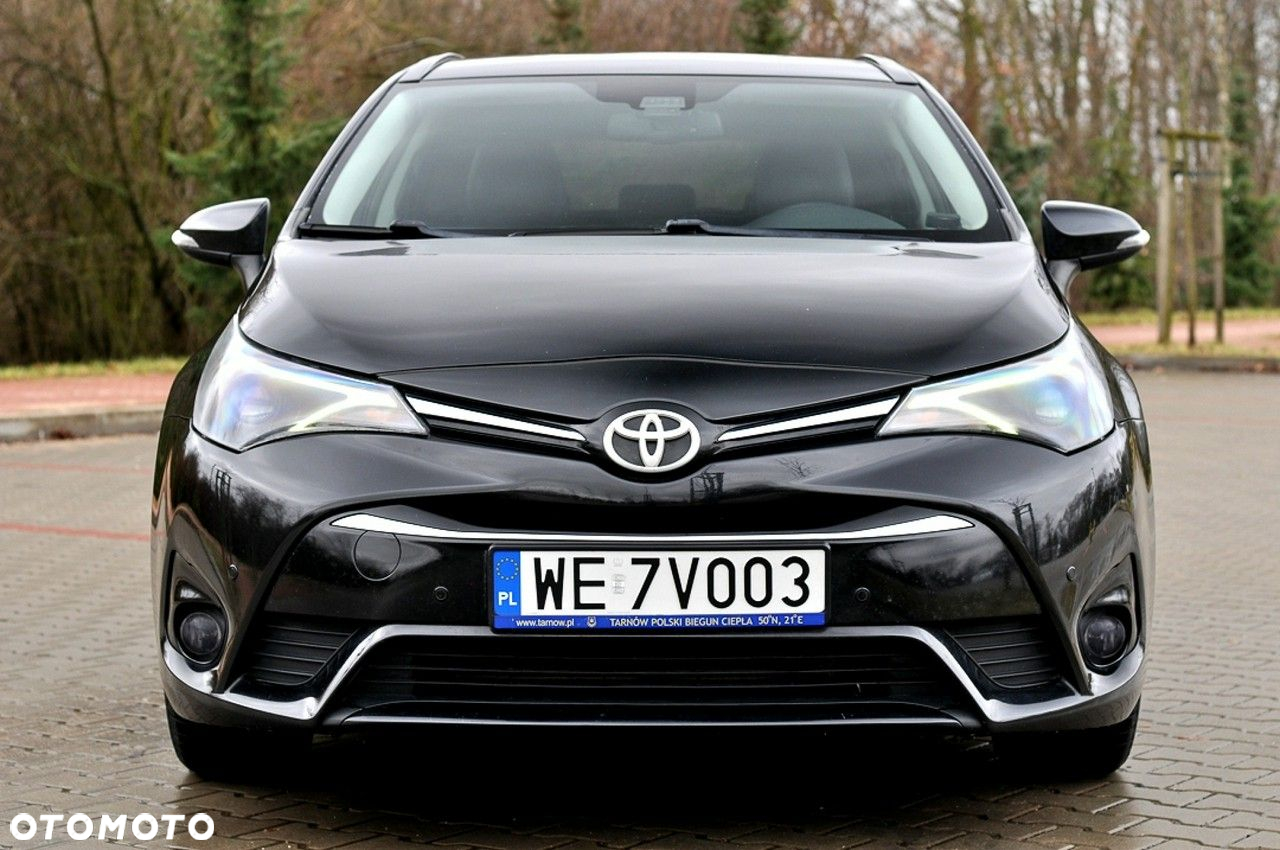 Toyota Avensis 2.0 D-4D Prestige - 35