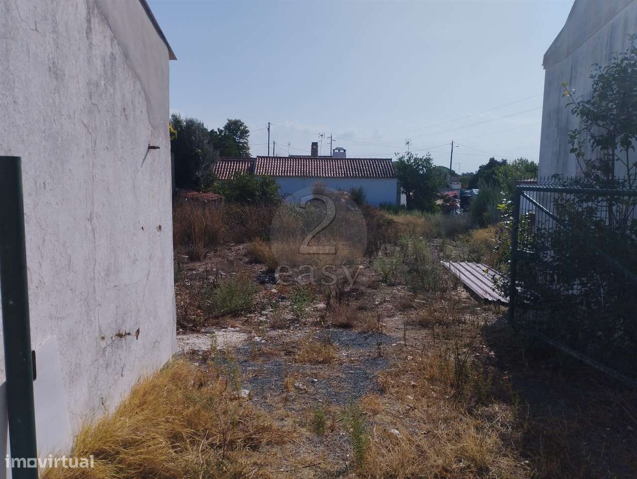 Moradia Térrea para recuperar em terreno de 600m2, Arealão, Santiago d - Grande imagem: 4/11