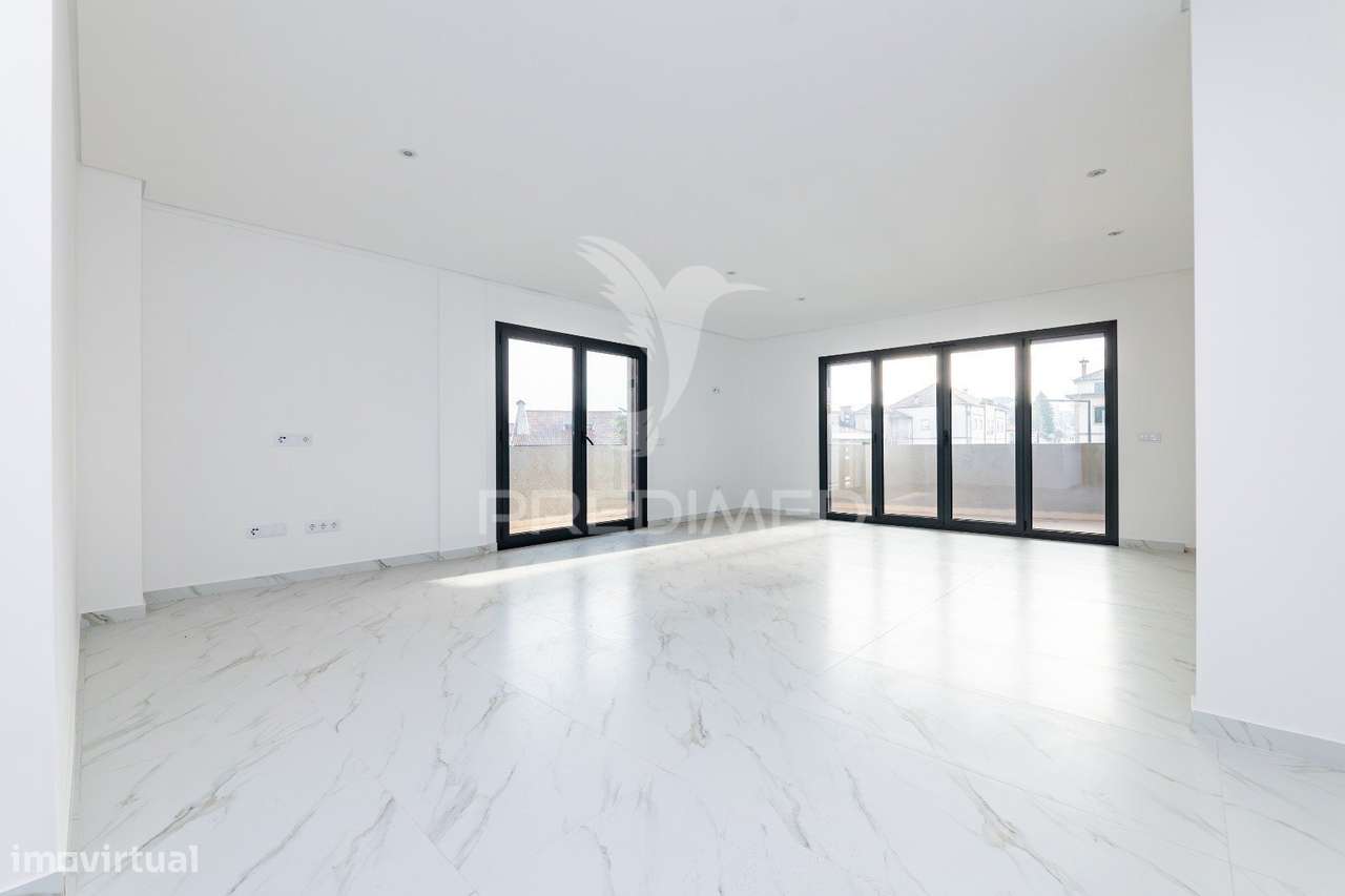 Excelente apartamento T3 no centro de Arco de Búlhe, Cabeceiras de... - Grande imagem: 5/32