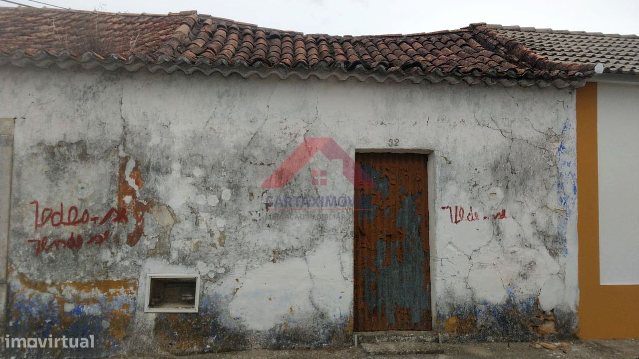 Moradia T2 Venda em Almoster,Santarém - Grande imagem: 2/7