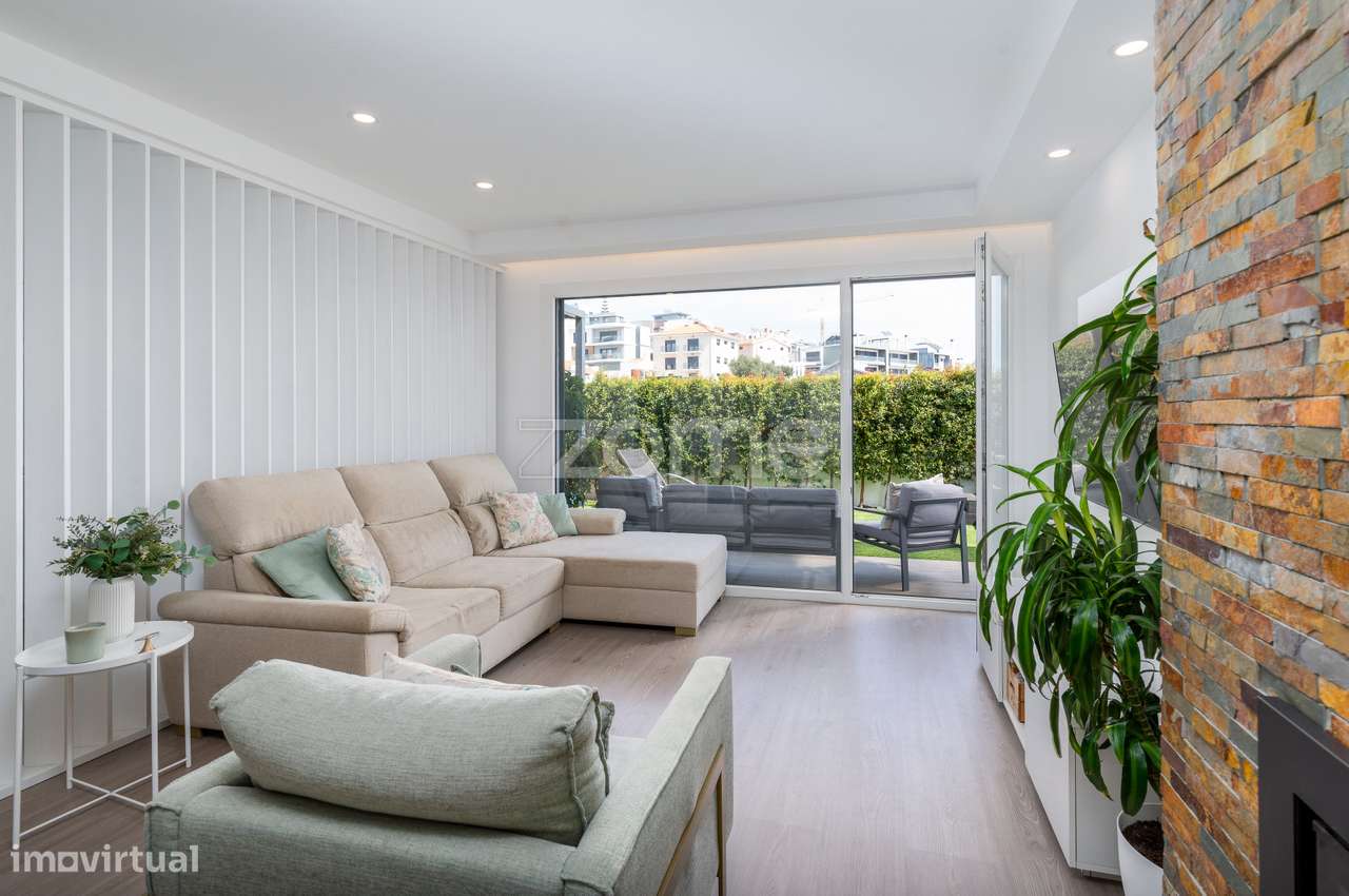 Moradia T4 Bª São Sebastião - Famões-7