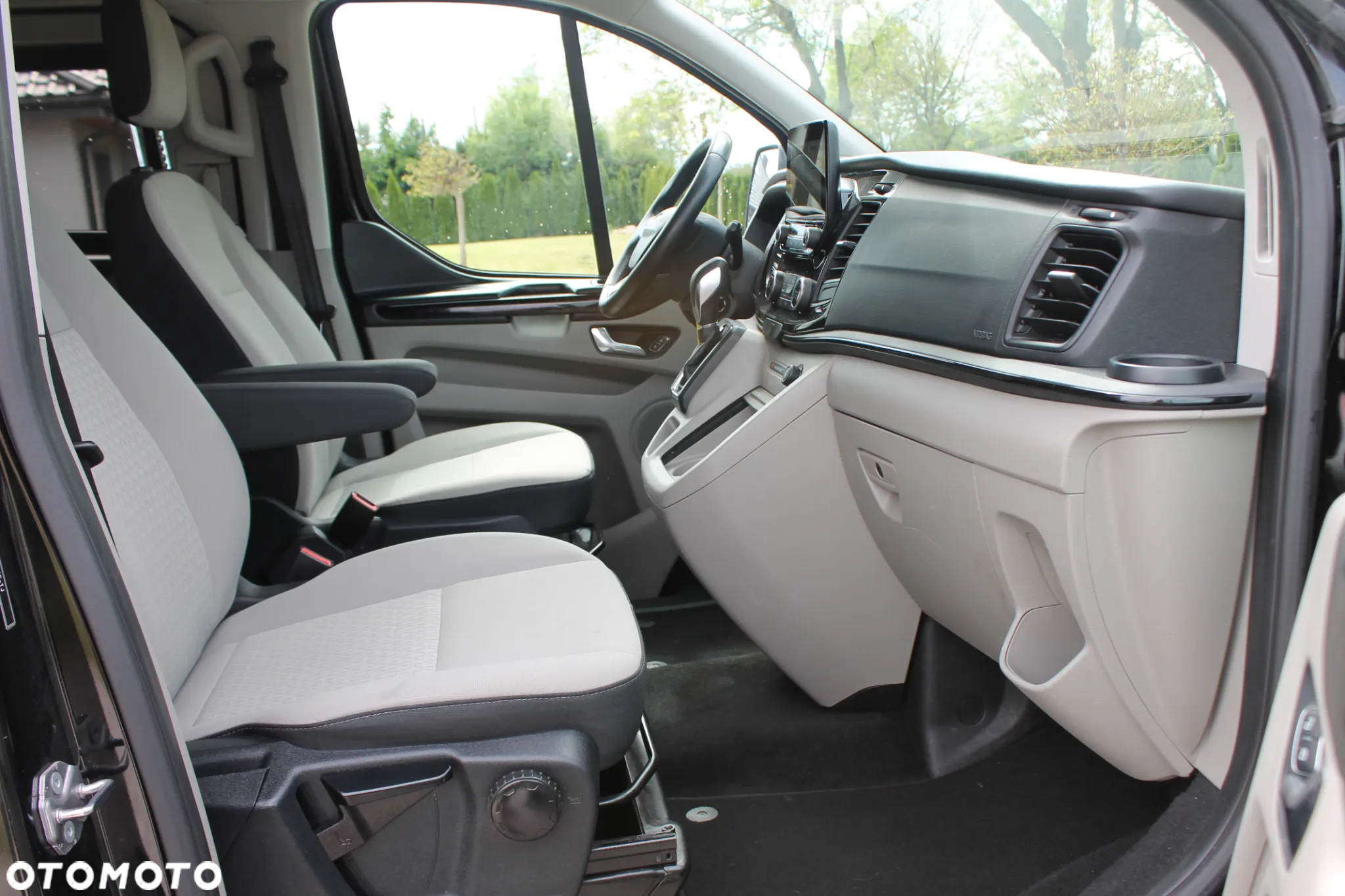 Ford Tourneo Custom 2.0 TDCi L1 Titanium SelectShift - 7