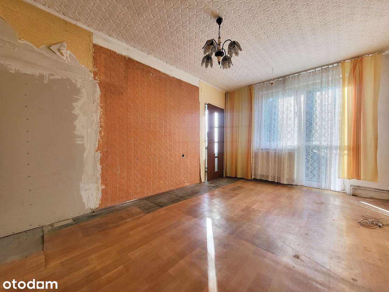 Szombierki, 2 pokoje w bloku, oddzielna kuchnia-2