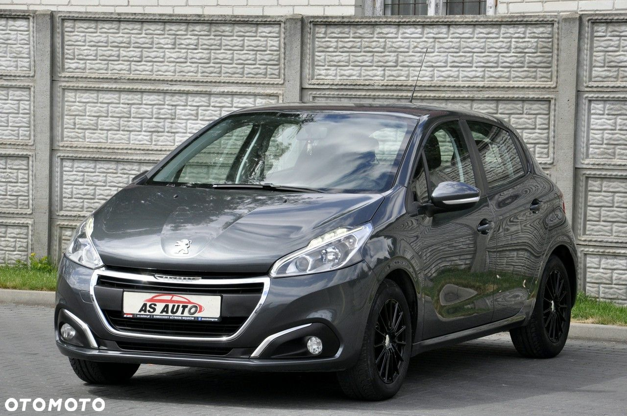 Peugeot 208 - 21