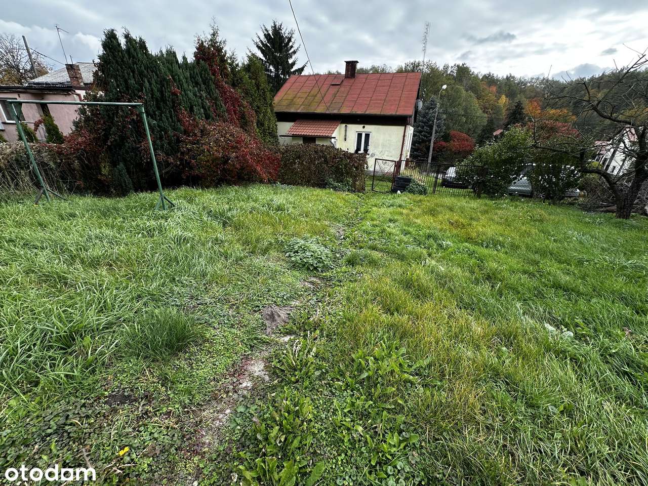 DOM Z ZABUDOWANIAMI GOSPODARCZYMI na 18-arowej działce-7