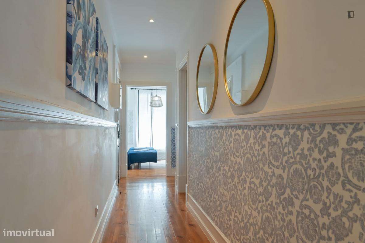 Apartamento com 5 quartos - localizado em Anjos Lisbon - Grande imagem: 4/8