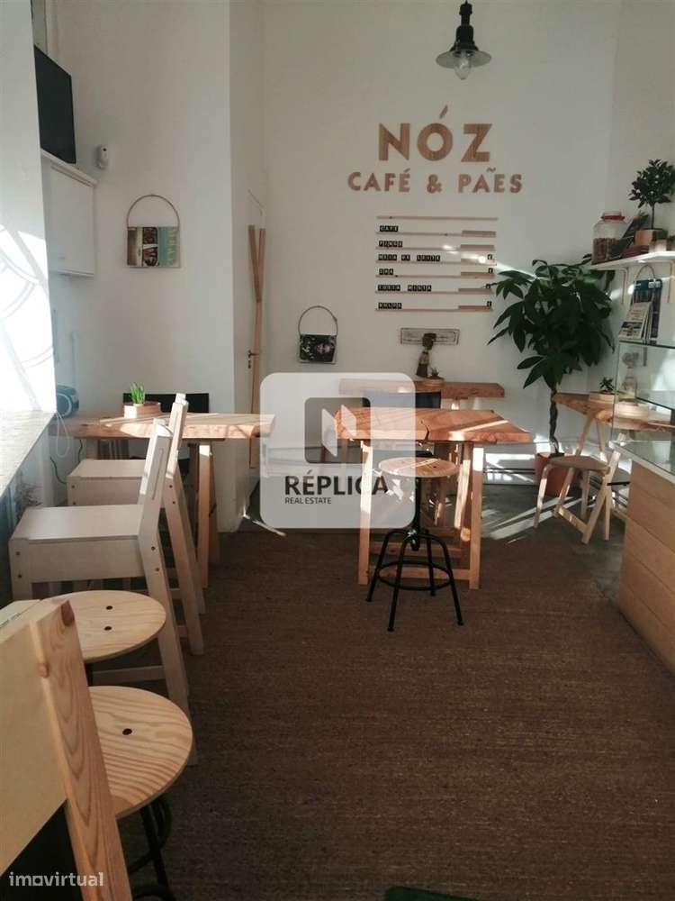 Loja no centro do Porto, na emblemática Rua de Camões. - Grande imagem: 5/7