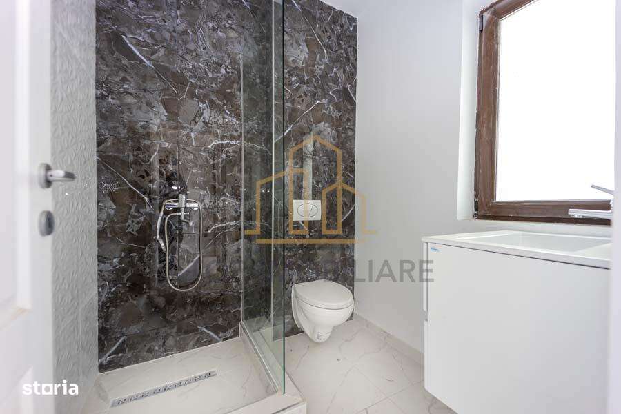 Capat CUG Vila 4 camere D  Horpaz Miroslava - Imagine principală: 5/17